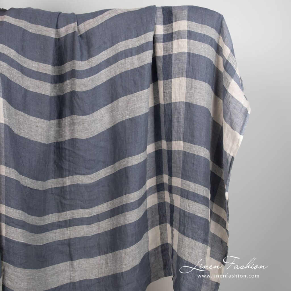 Tissu de lin à rayures grises lavées 1 Linen fabric in grey stripes