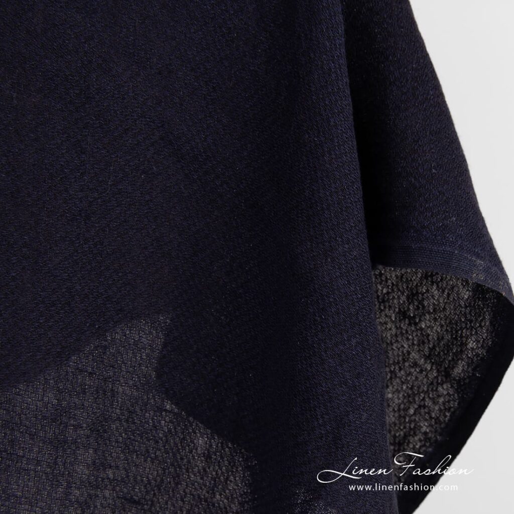 Tissu de lin bleu foncé ratiboisé lavé 3 Dark blue linen fabric in dobby pattern
