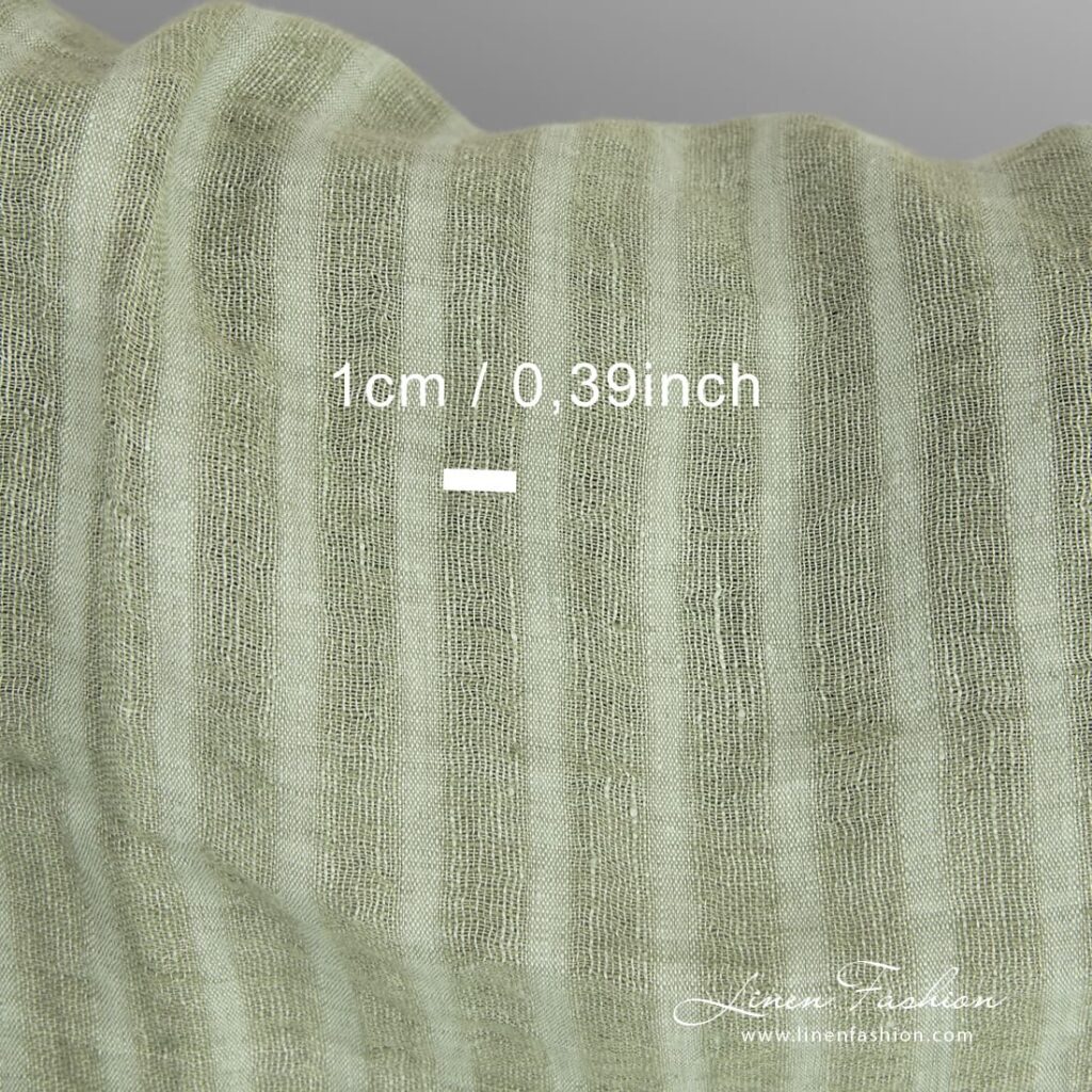 Tissu de lin vert à rayures transparentes lavé 4 Green linen fabric in stripes, specially washed