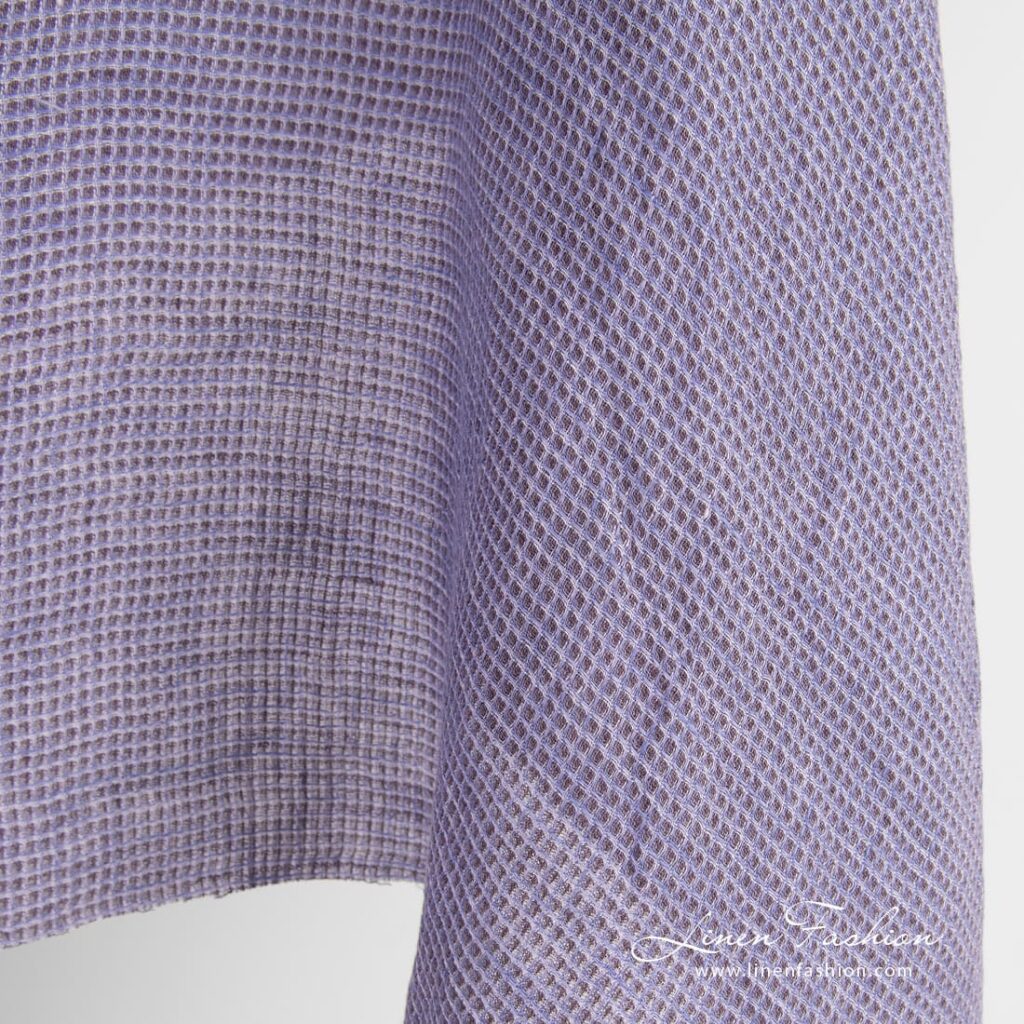 Tissu de lin violet à motif gaufré lavé 4 Violet linen fabric, specially washed to increase softness