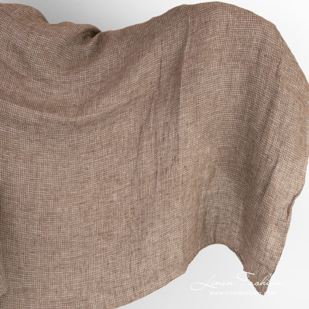 Tissu de lin brun à motif gaufré lavé 1 Brown linen fabric in "waffle" checks, washed