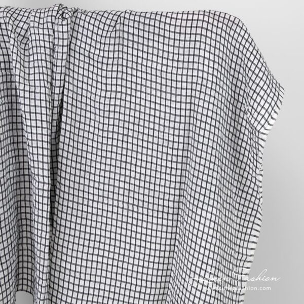 Linen fabric in checks