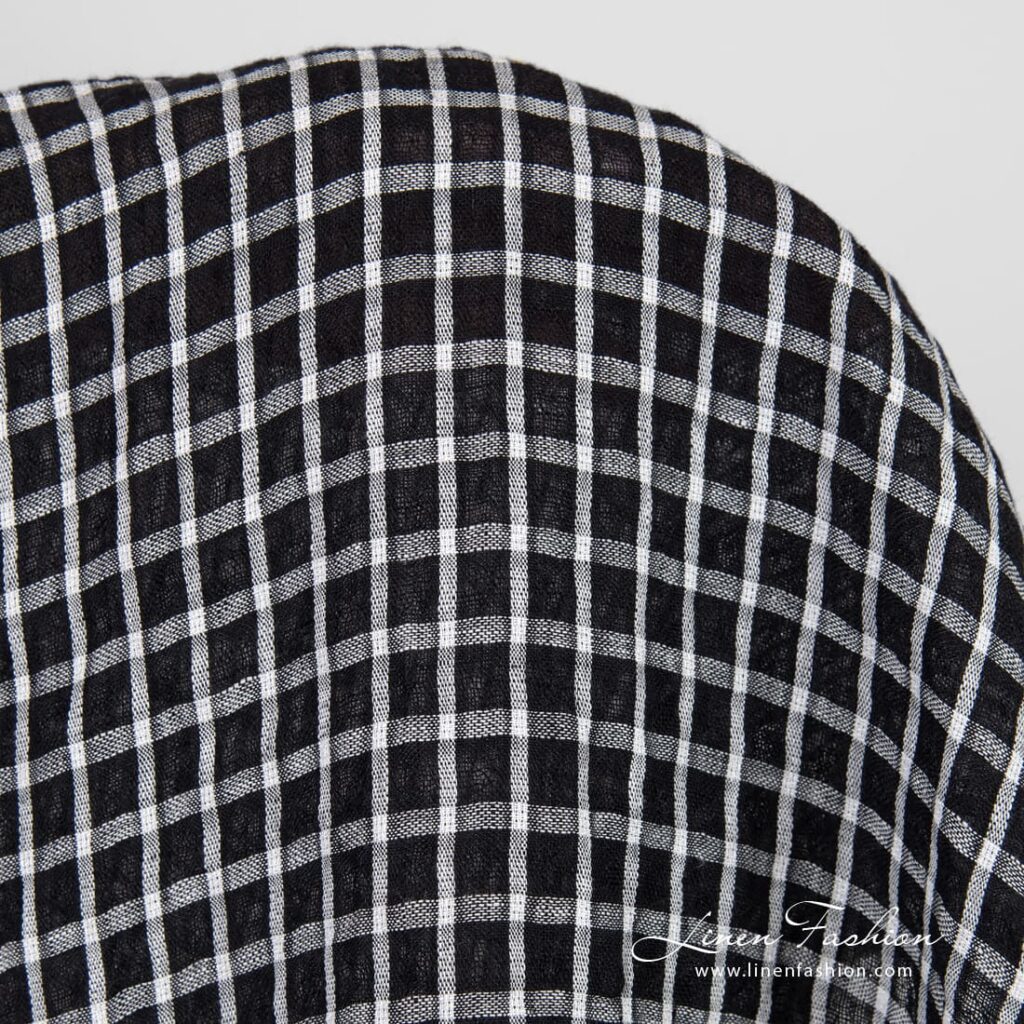 Tissu de lin noir à carreaux blancs lavés 3 Black linen fabric in white checks, high quality