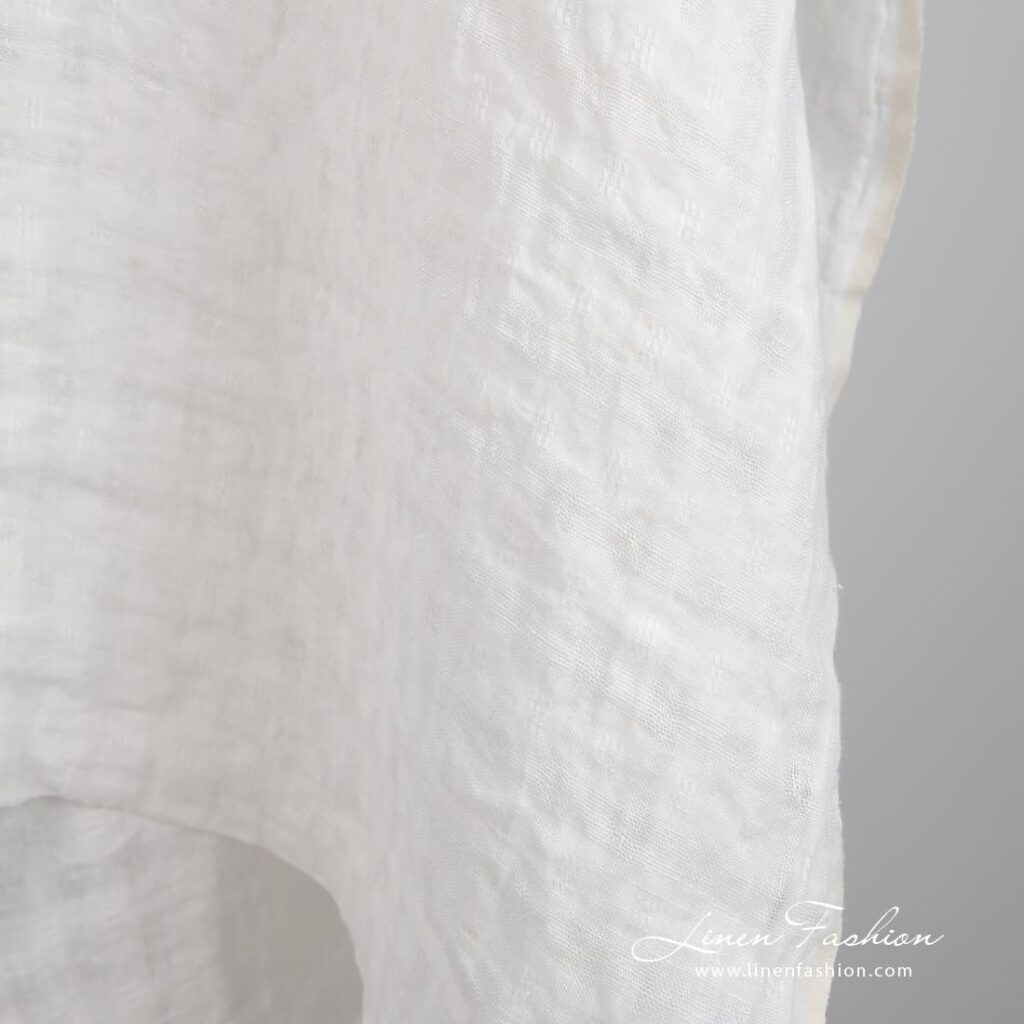 Tissu de lin blanc cassé à carreaux transparents lavés 5 Off-white linen fabric, perfect for tablecloths, curtains