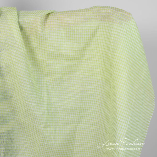 Tissu de lin vert clair à carreaux transparents