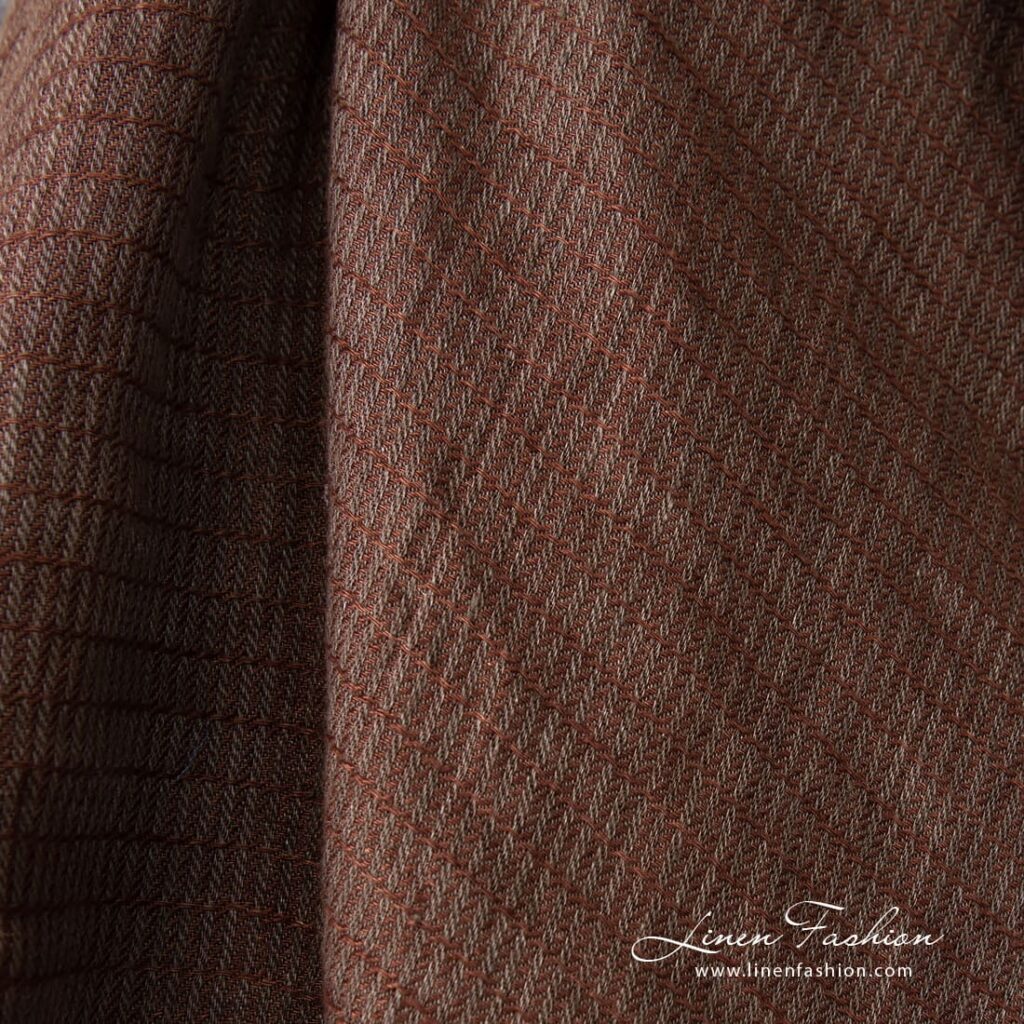 Tissu de lin twill rayé lavé, brun 3 Striped linen fabric in brown color, washed fabric, high quality