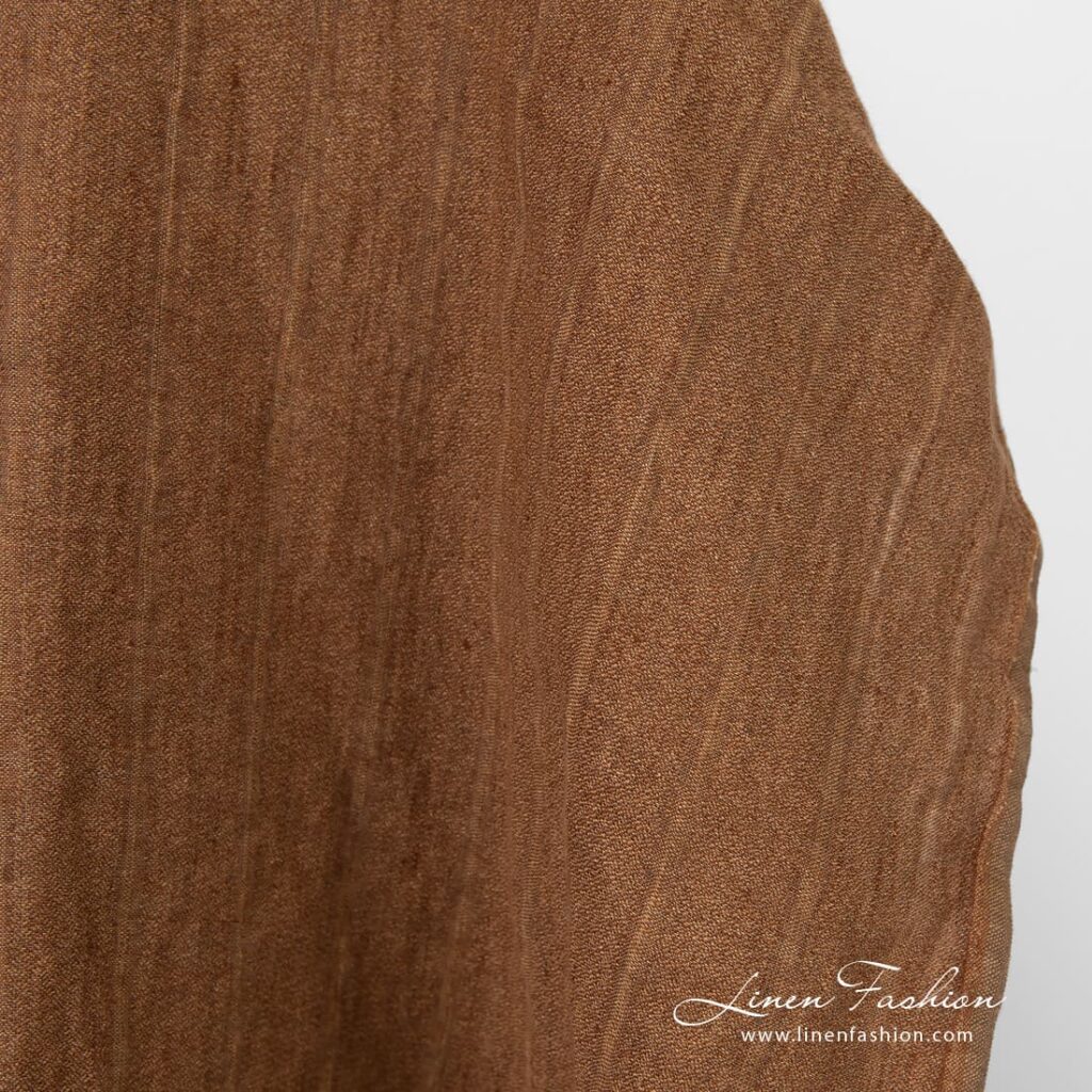 Tissu de lin rayé lavé brun 3 Striped linen fabric in brown color, washed