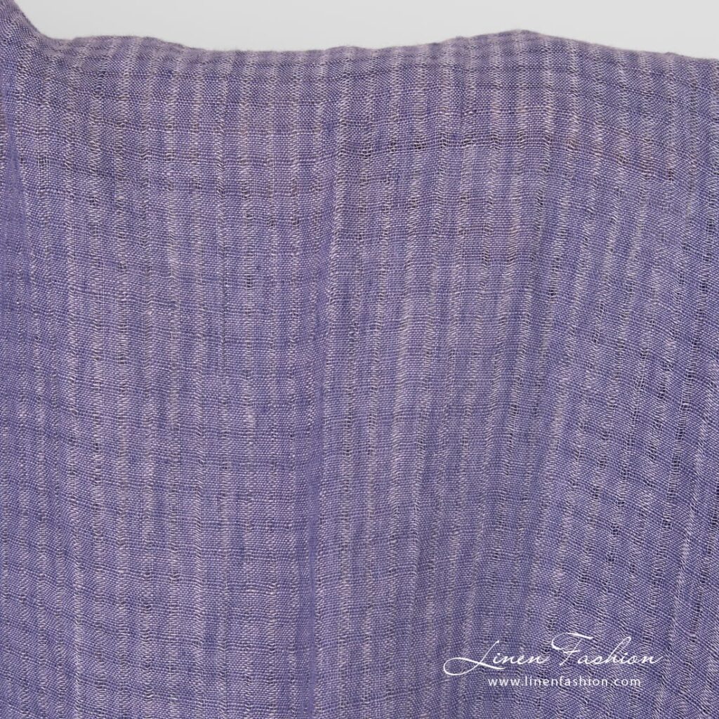 Tissu de lin violet lavé à carreaux à armure ouverte 2 Violet openweave linen fabric in checks