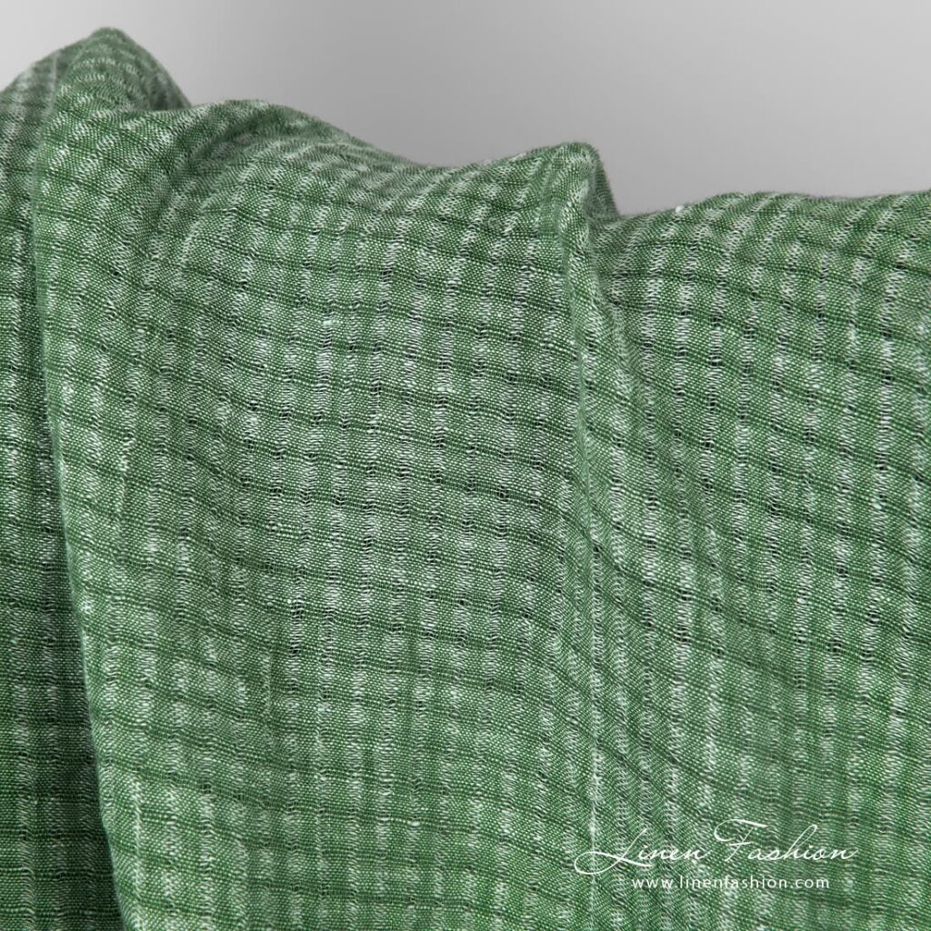 Tissu de lin vert lavé à carreaux 2 Green openweave linen fabric with checks