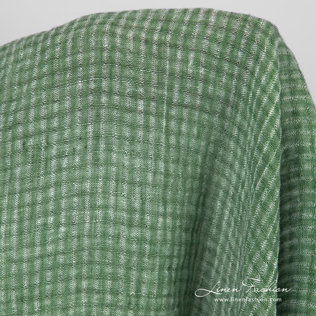 Tissu de lin vert lavé à carreaux 3 Green openweave linen fabric with transparent checks