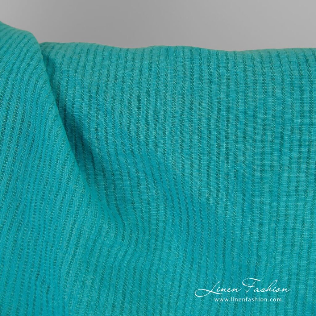 Tissu de lin rayé de couleur turquoise lavé 3 Striped linen fabric in turquoise color, specially washed to increase softness