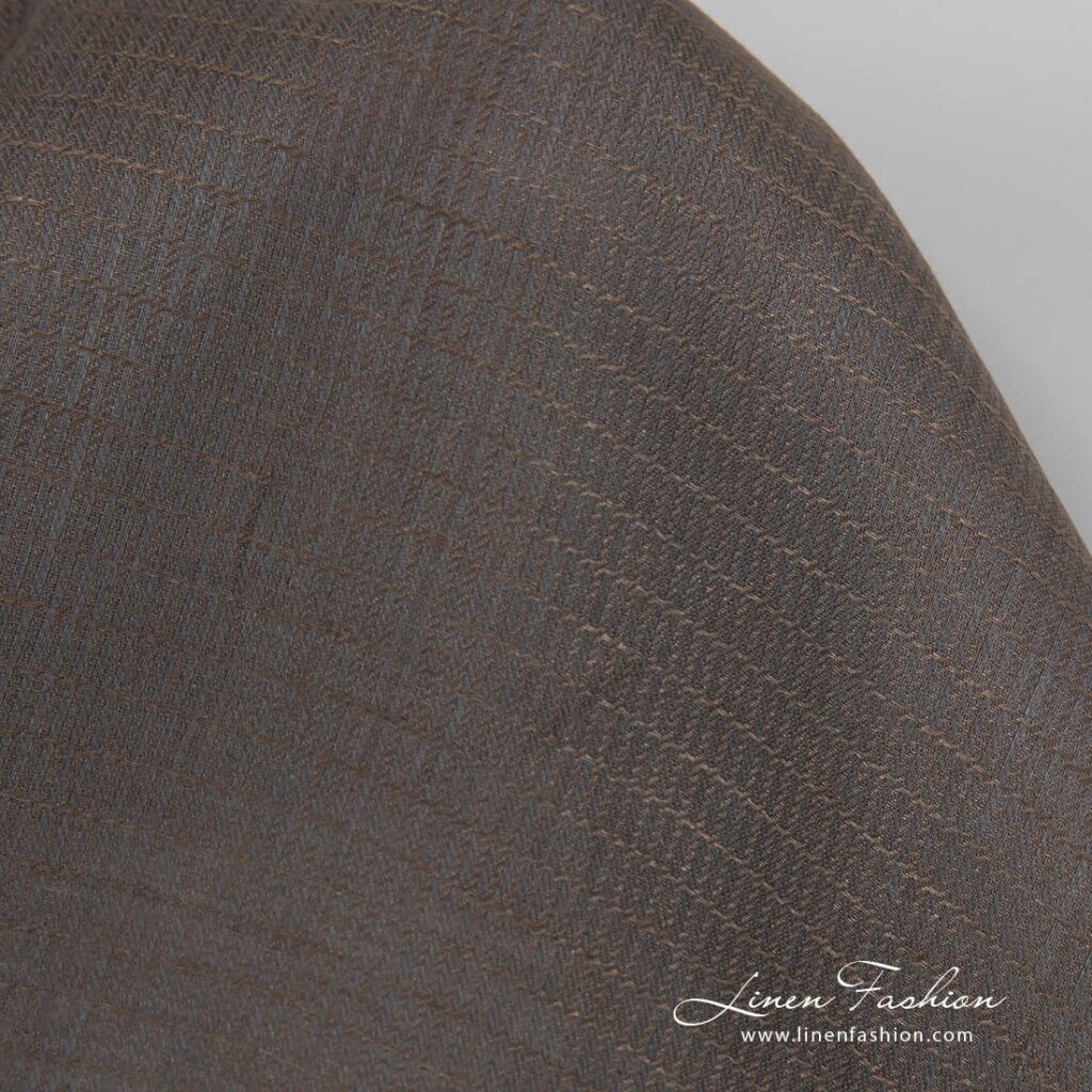 Tissu en lin gris brun à chevrons 3 100% linen fabric in grey brown colour.