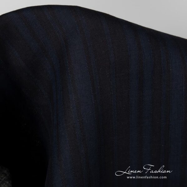 100% linen fabric in black navy.