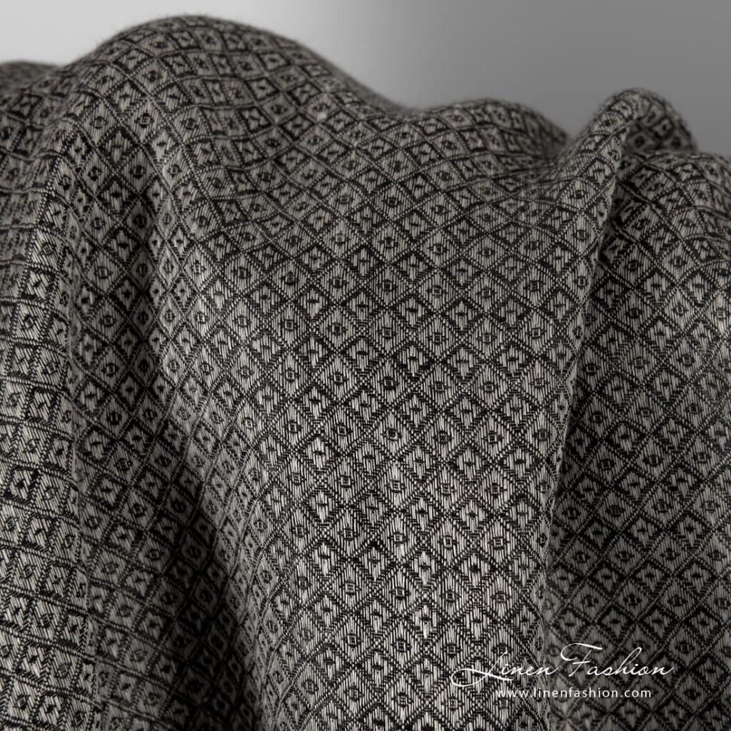 Tissu en lin gris à motifs de losanges noirs 5 Grey linen fabric in black rhombus, perfect for clothes and home textile