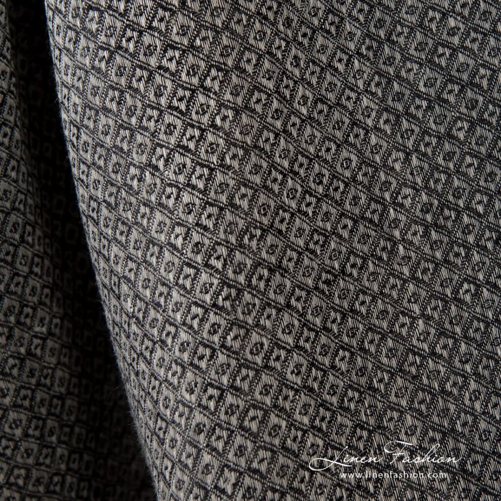 Tissu en lin gris à motifs de losanges noirs 4 100% linen fabric in grey and black colors