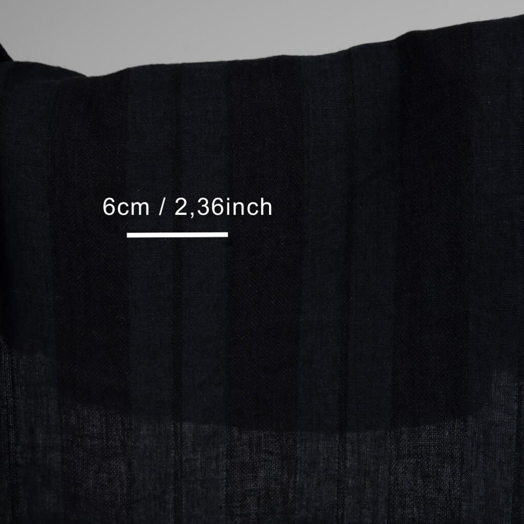 Tissu de lin lavé rayé noir et bleu foncé 4 Washed linen fabric black and dark blue stripes with measurements
