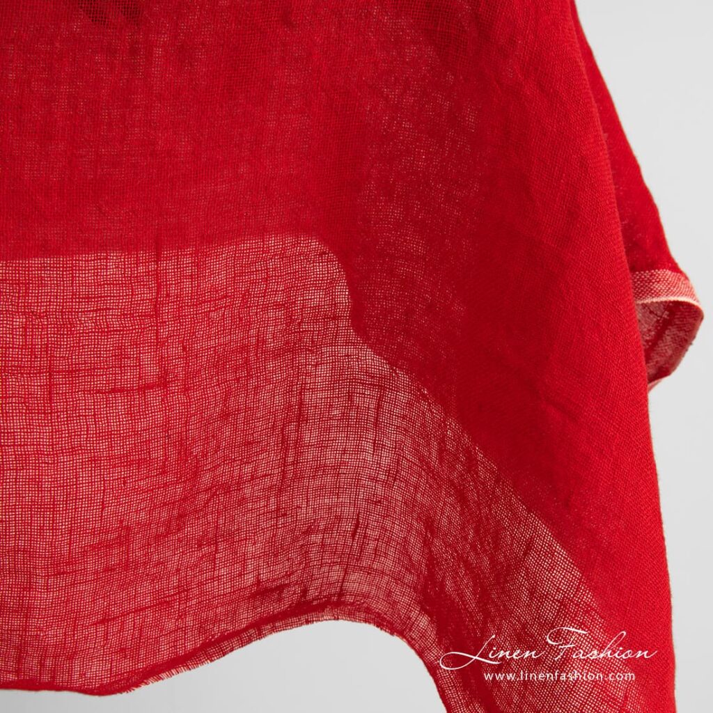 Tissu de lin rouge transparent lavé 4 Red linen fabric in transparent gauze pattern