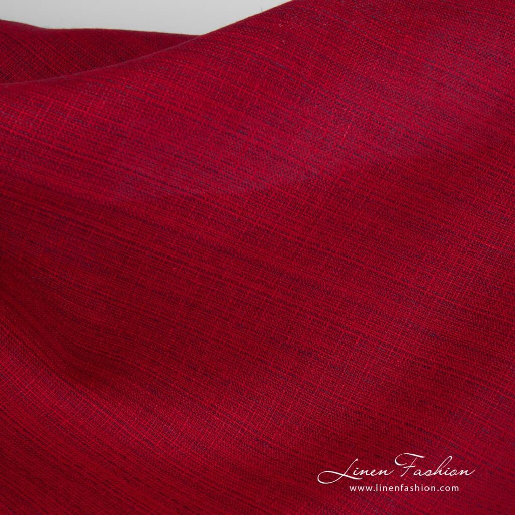 Tissu en lin mélangé rouge 3 100% linen fabric in red colour, melange.