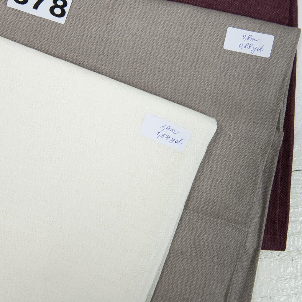 Découpes de tissus de lin, set n° 678 3 Découpes de tissus de lin, set n° 678 – Image 3