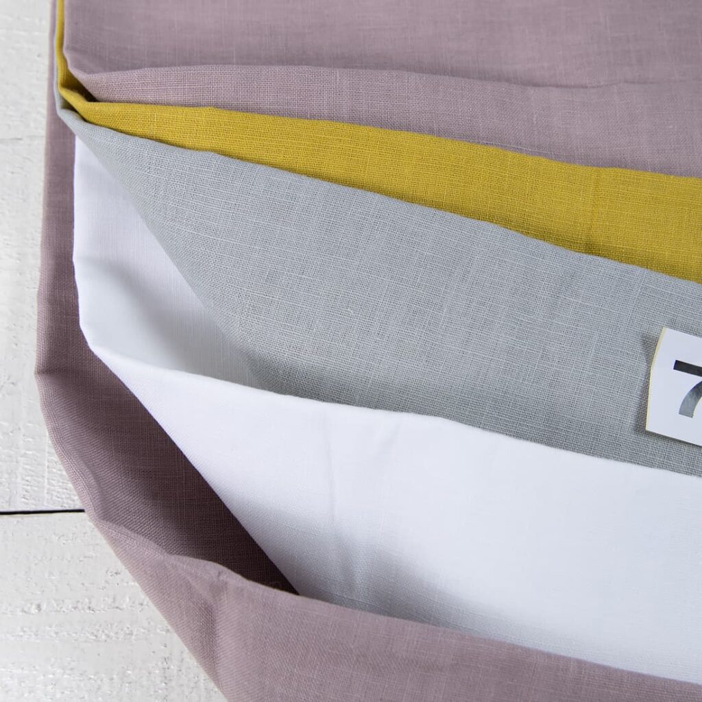 Lot de tissus n° 701 2 Linen Fabric Cuts, Set No.701