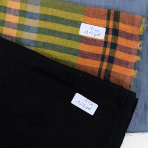 Lot de tissus n° 748 8 Linen Fabric Cuts, Set No. 748