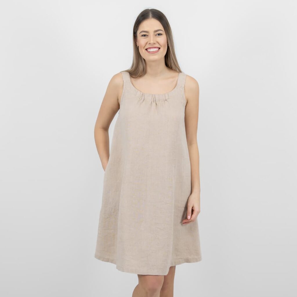 MINA Robe sable 3 MINA Robe sable – Image 3