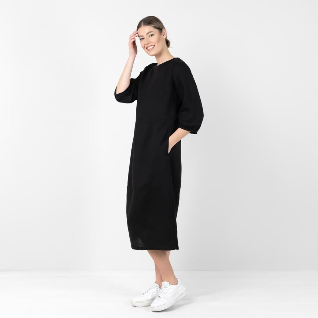 OSAKA Robe noire 3 OSAKA Robe noire – Image 3