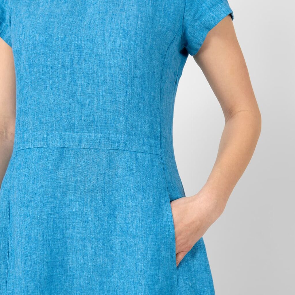 SIMA Robe bleue 5 SIMA Robe bleue – Image 5