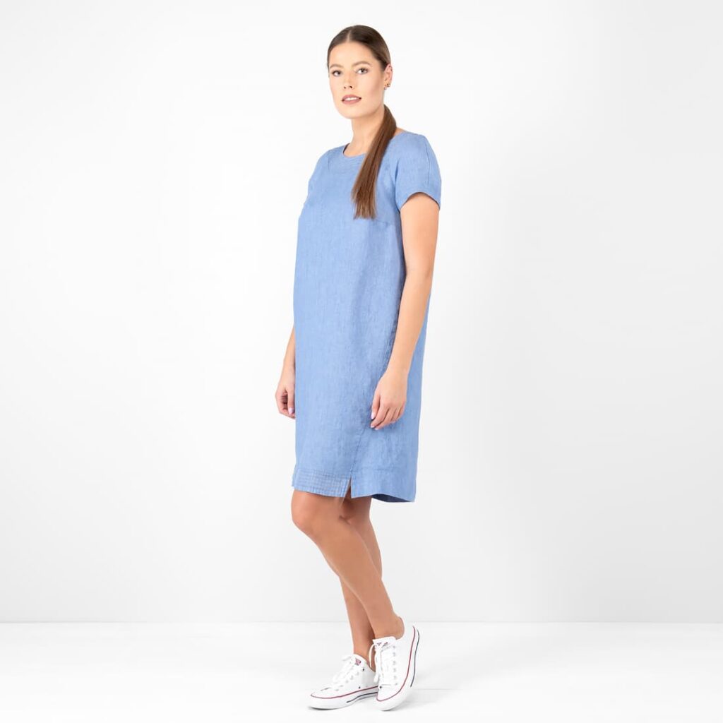 PROVENCE Robe bleue 1 PROVENCE Robe bleue