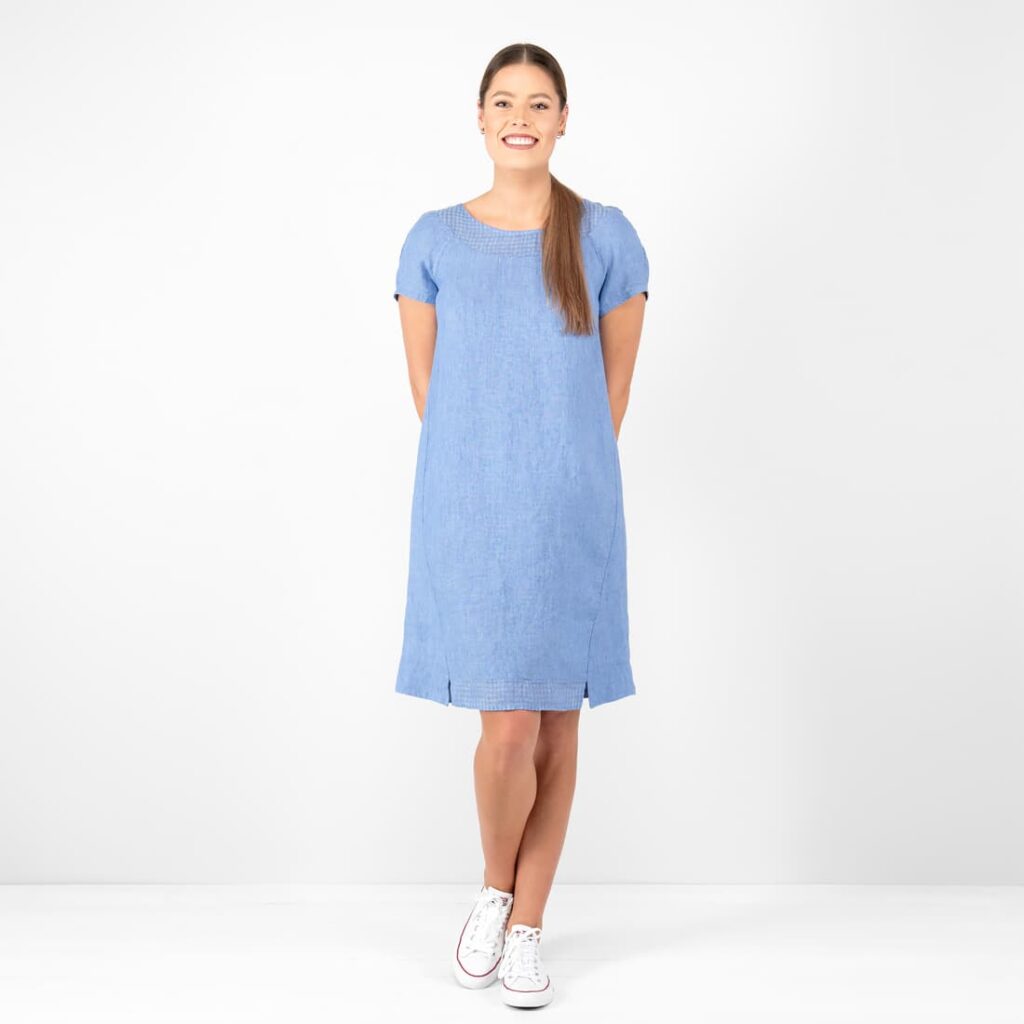 PROVENCE Robe bleue 2 PROVENCE Robe bleue – Image 2