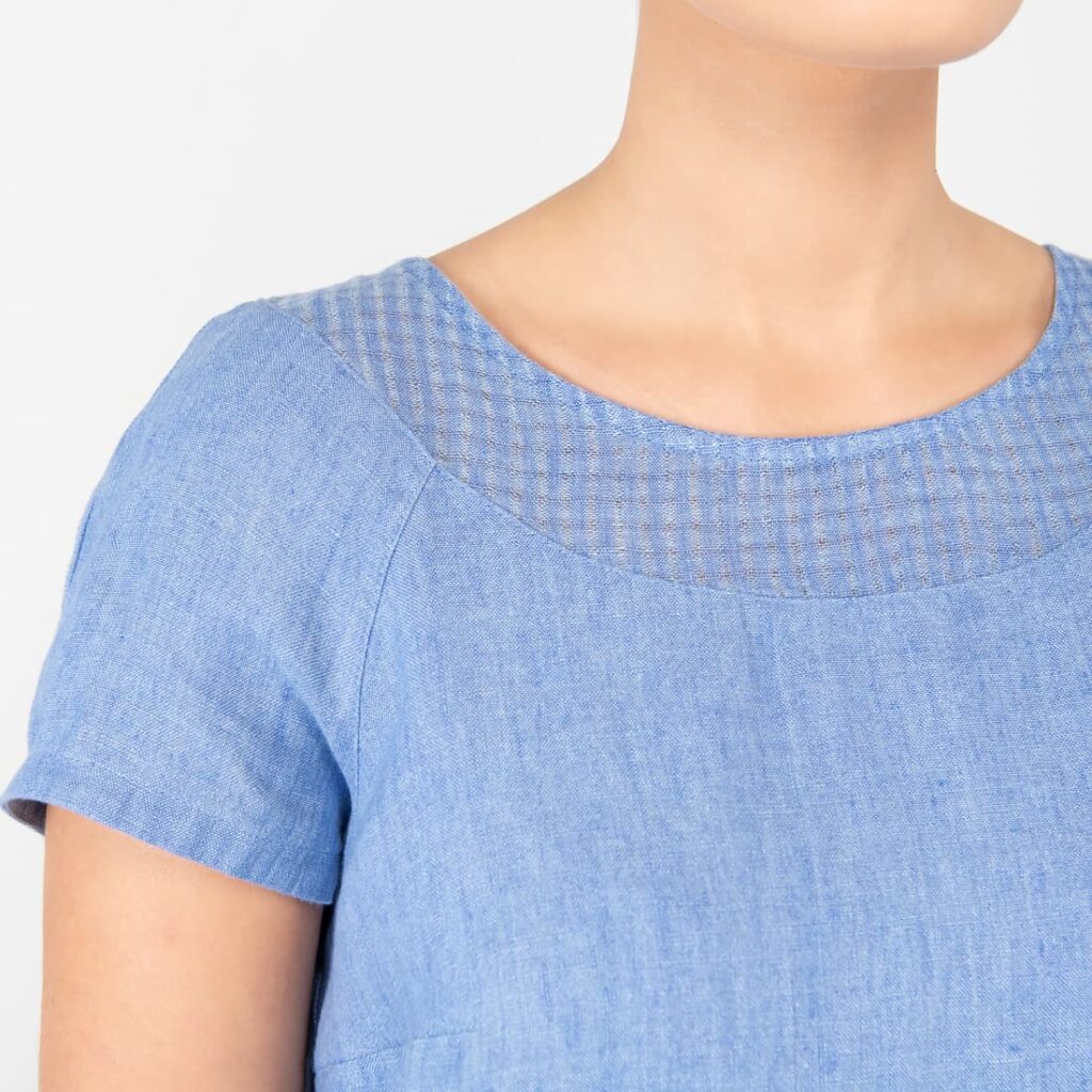 PROVENCE Robe bleue 4 PROVENCE Robe bleue – Image 4