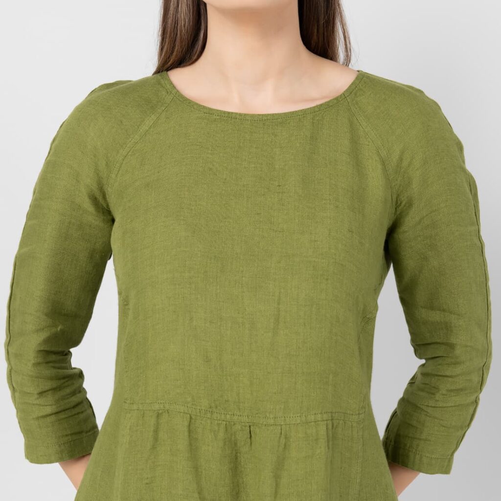 DELFINA Robe verte 3 DELFINA Robe verte – Image 3