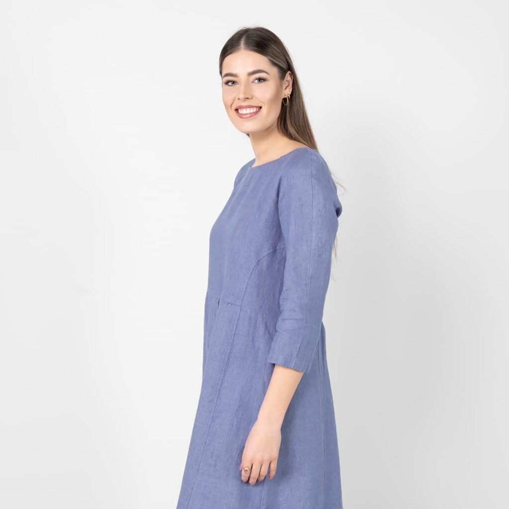 DELFINA Robe bleue 3 DELFINA Robe bleue – Image 3