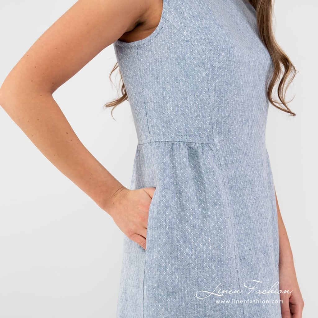 JAMAIKA Robe bleue 3 JAMAIKA Robe bleue – Image 3