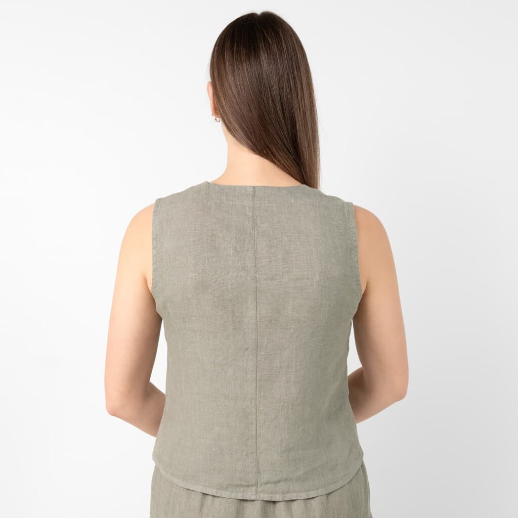 NELY Gilet gris-vert 6 Linen vest grey-green with buttons, straight silhouette
