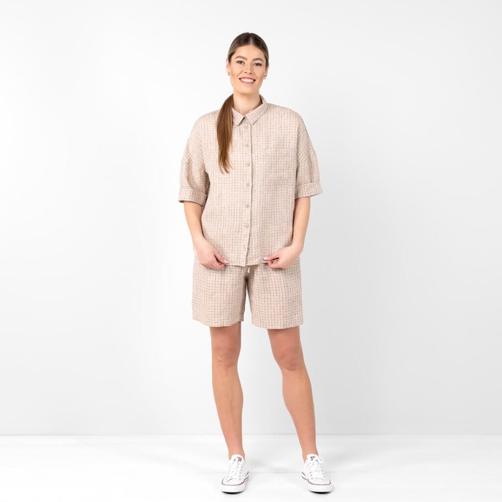 DOLFI Short brunâtre 2 Linen brownish checked shorts