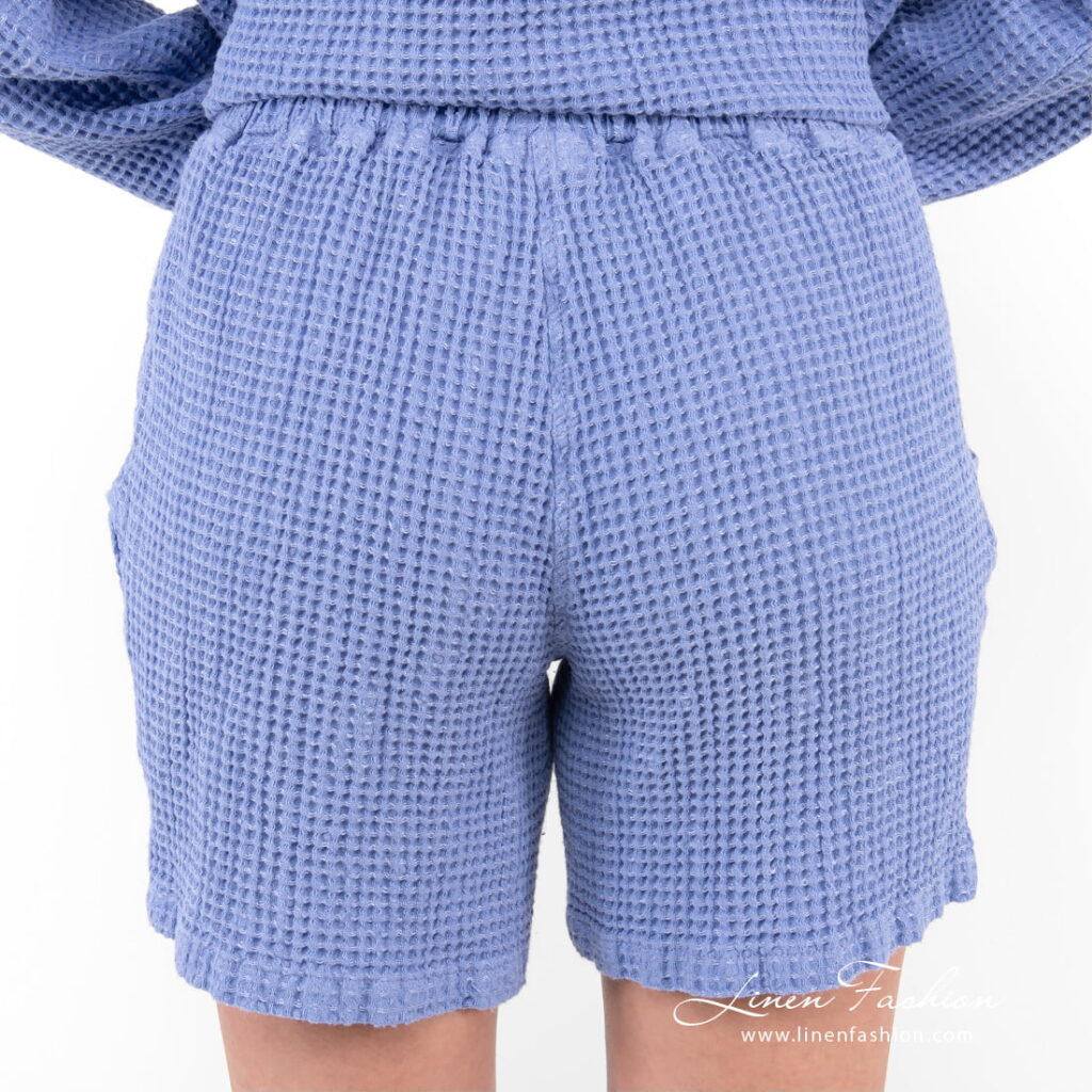 ALFI Short bleu violet 5 linen cotton shorts violet blue waffle from backside.
