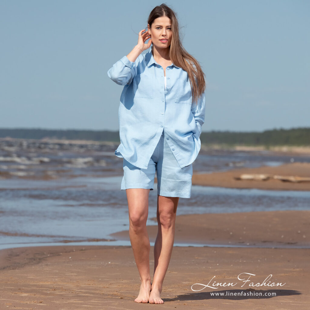 DOLFI Chemise bleu ciel 2 blue linen shirts with shorts, full view.