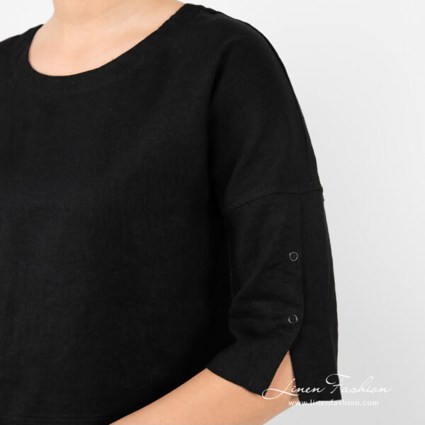 black linen blouse with 3/4 sleeves with press buttons.