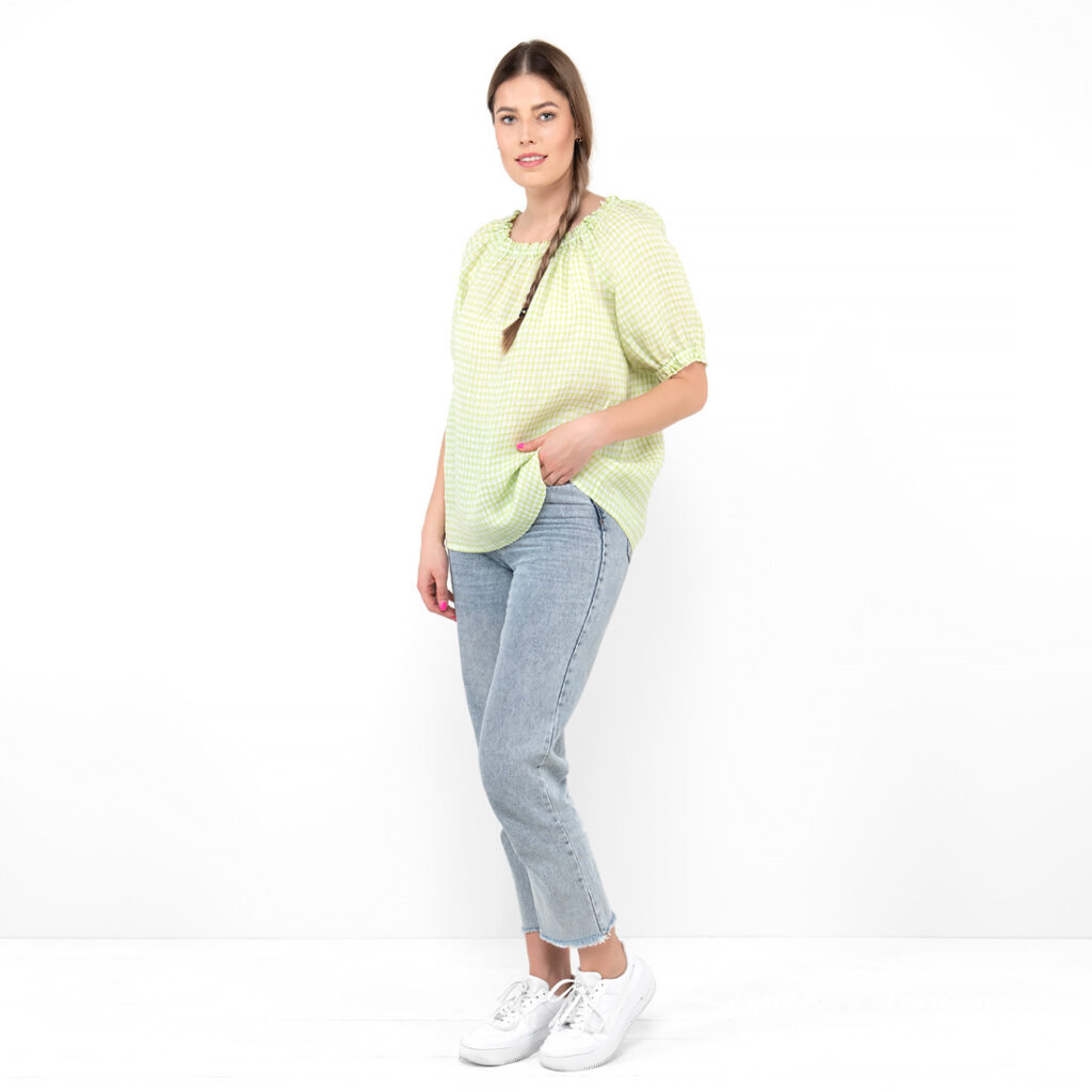 MELISA Blouse vert clair 3 linen checked blouse, full view, washed.