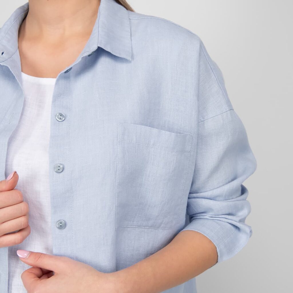 ODILE Chemise bleu clair 4 light blue linen shirt blouse; buttons&pocket