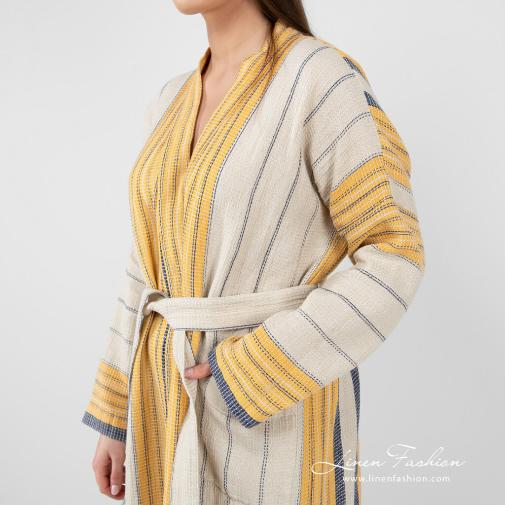 KORA Peignoir rayé beige 3 linen cotton beige striped bathrobe, long sleeves.