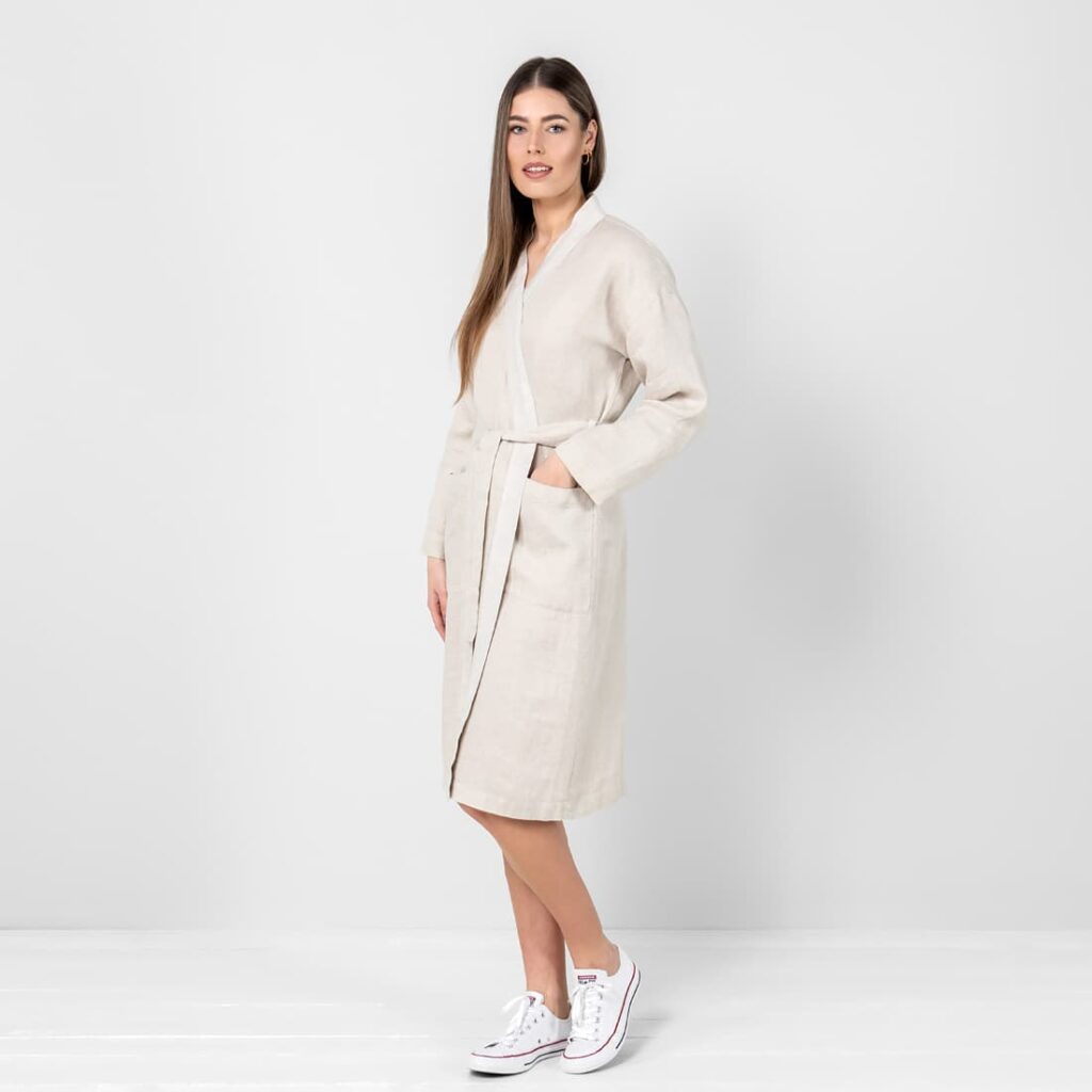 SYDNEY Peignoir beige 3 Beige bathrobe for women, with pockets