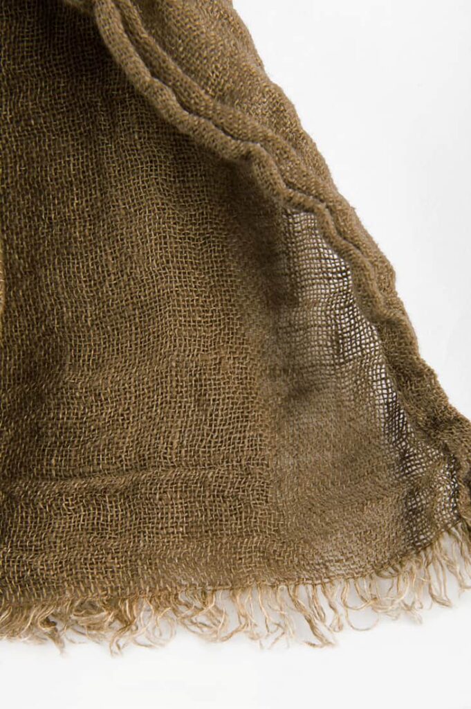FINO Châle brun 3 FINO Châle brun – Image 3