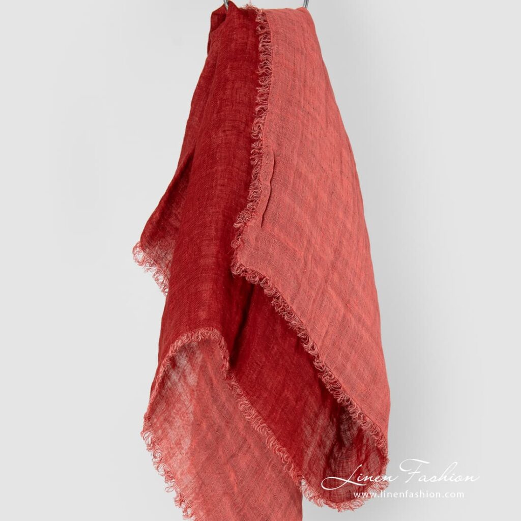 TWINA Foulard rouge 2 TWINA Foulard rouge – Image 2