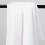 LOLITA Foulard blanc optique
