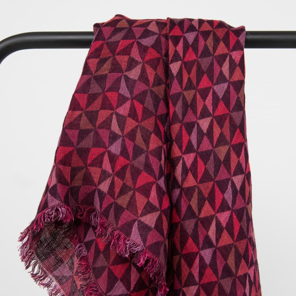 MOLI Foulard rouge 2 MOLI Foulard rouge – Image 2