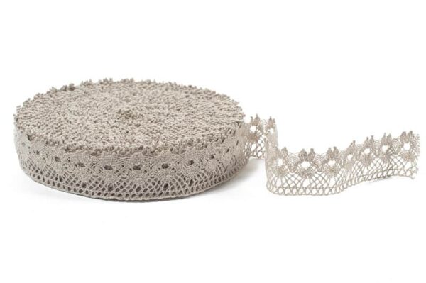 Dentelle de lin naturel No. 8