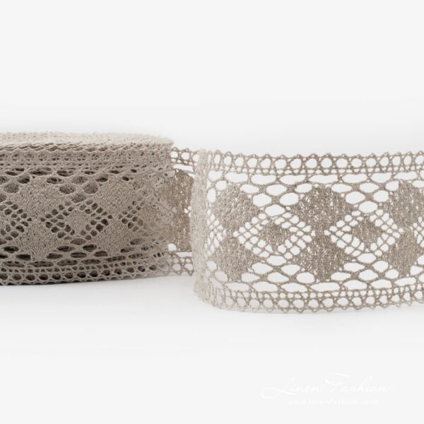 Natural linen lace no. 69