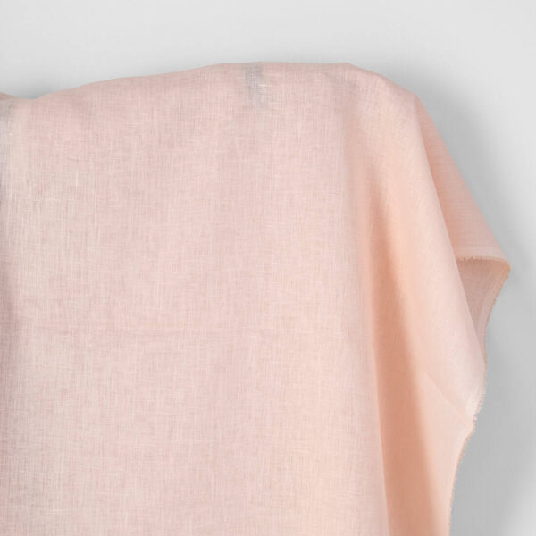 Tissu de lin uni rose pâle